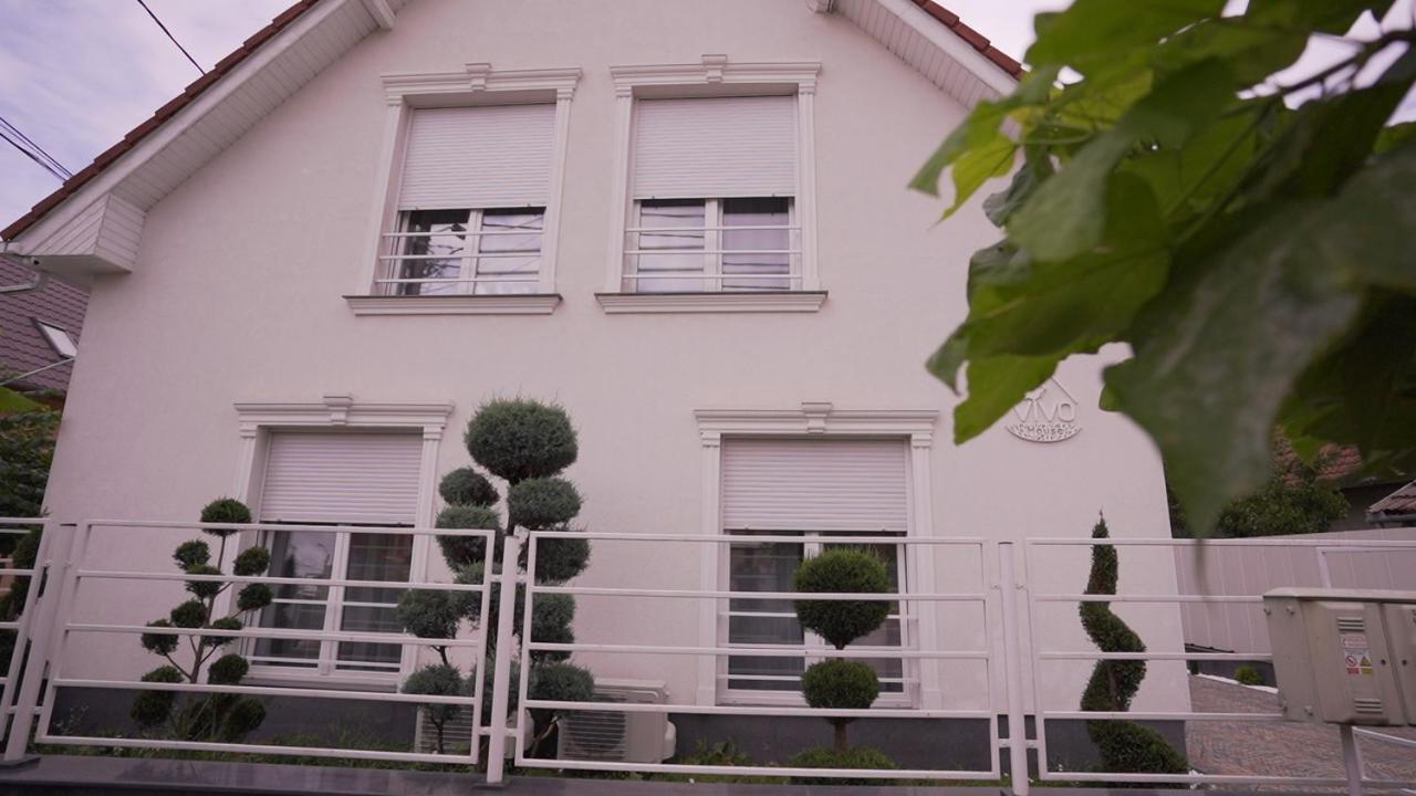 Vivo House Bed & Breakfast Târgu-Mureş Dış mekan fotoğraf